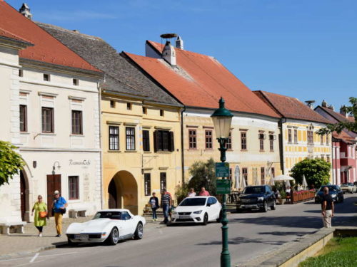 A Hauptstrasse (rua principal) em Rust