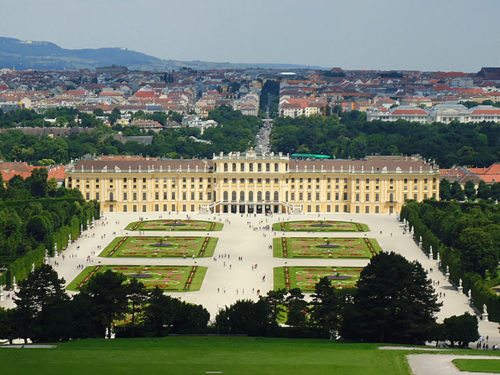 O magnífico palácio de Schönbrunn, Viena, Austria